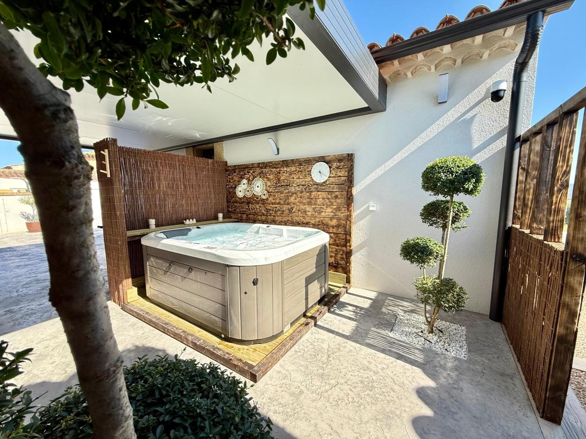 Une Nuit En Luberon Puyvert Exterior photo